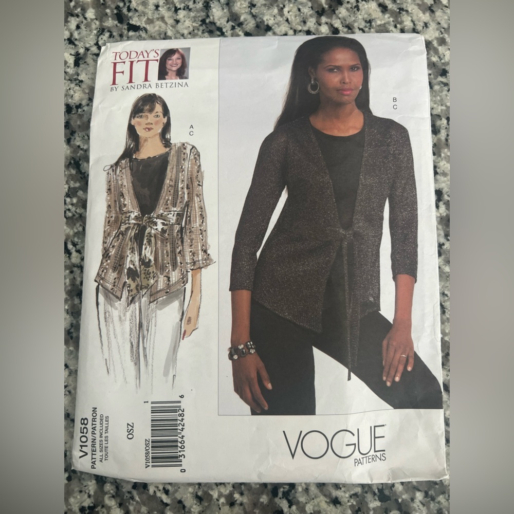 Vogue 1058 Misses Cardigan and Tank Top Sewing Patterm